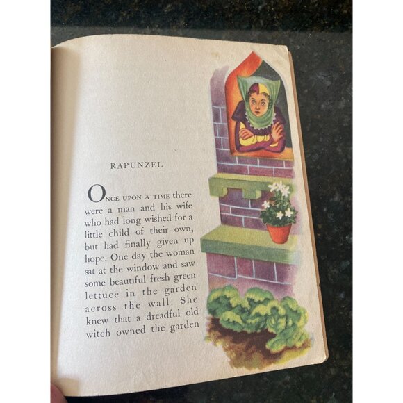 Little Golden Book, Nursery Tales, 1943 - Picture 6 of 9